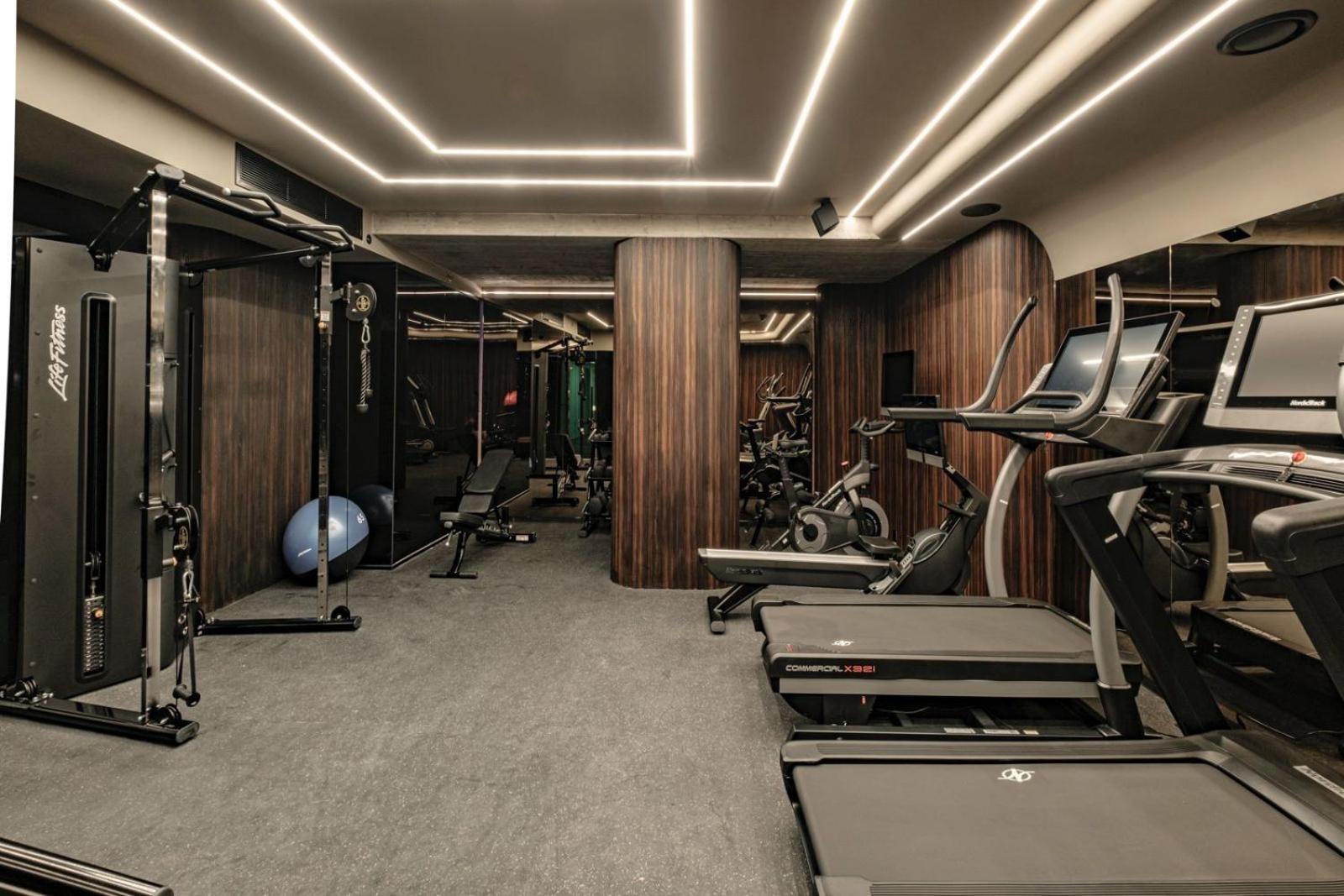Fitch Hotel Saint Julian's 外观 照片