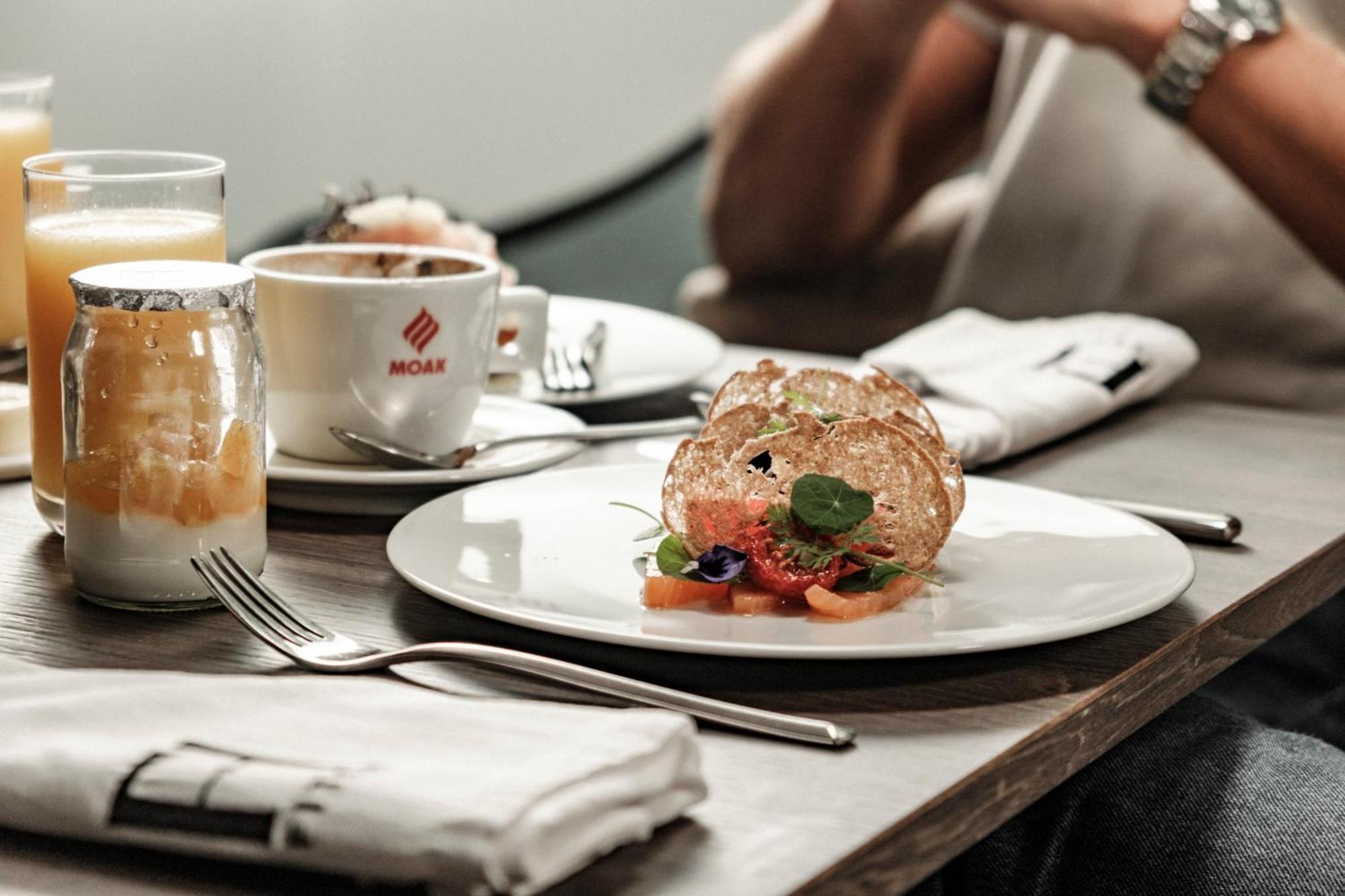 Fitch Hotel Saint Julian's 外观 照片