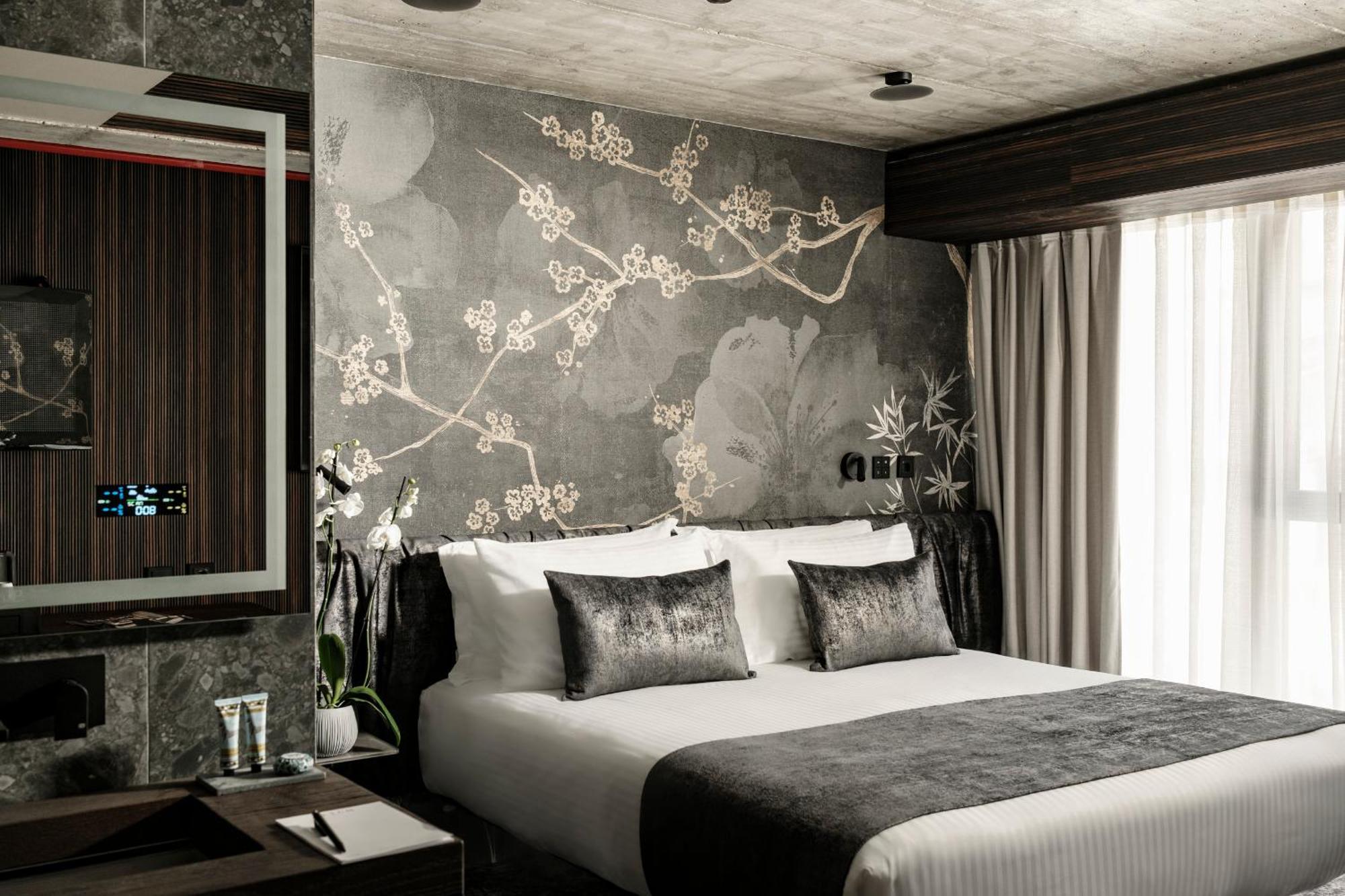 Fitch Hotel Saint Julian's 外观 照片